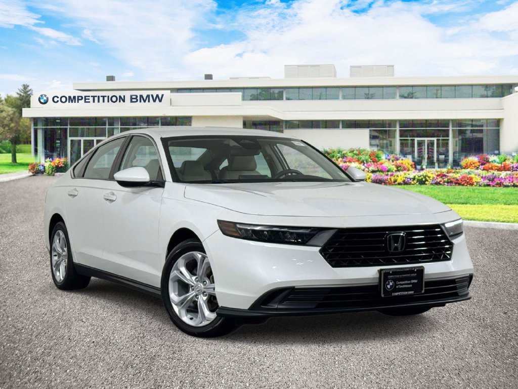 Used 2024 Honda Accord LX image 1