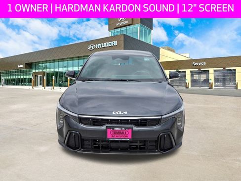 Used 2025 Kia K4 GT-Line w/ GT-Line Premium Package image 2