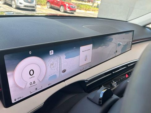 Used 2026 Genesis GV70 2.5T image 14