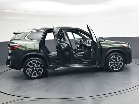 Used 2024 BMW X1 xDrive28i image 39