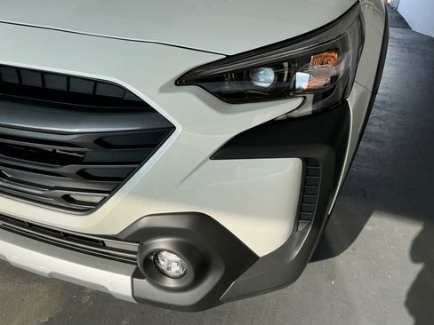 Used 2025 Subaru Outback Limited w/ Popular Package #2 image 30