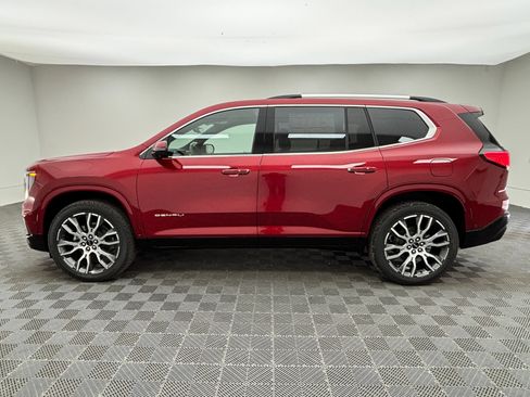 New 2026 GMC Acadia Denali Ultimate w/ LPO, Floor Liner Package AWD/4WD image 16