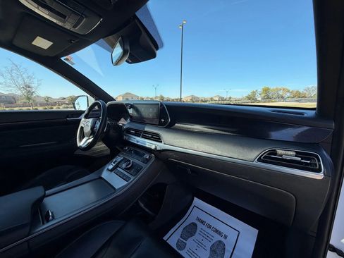 Used 2020 Hyundai Palisade Limited image 21