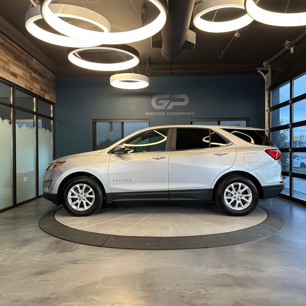 Used 2021 Chevrolet Equinox LT AWD/4WD image 6