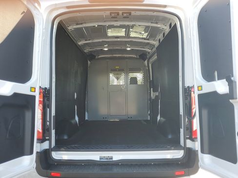 Used 2024 Ford Transit 250 148 Medium Roof w/ Load Area Protection Package image 9