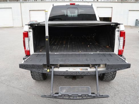 Used 2018 Ford F250 Platinum w/ Platinum Ultimate Package image 36