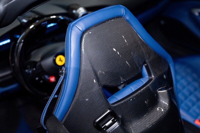 Used 2022 Ferrari F8 Tributo RWD image 30