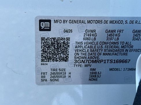 New 2026 Chevrolet Equinox EV LT FWD image 28