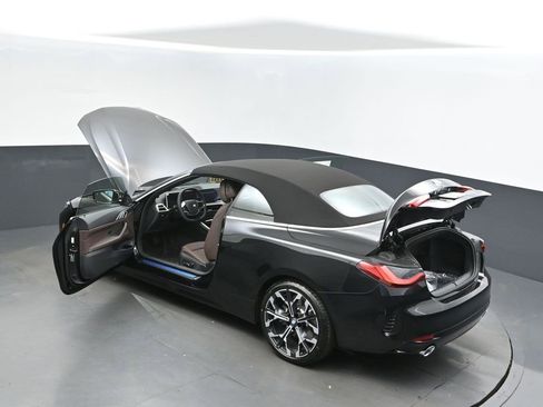 New 2026 BMW 430i Convertible image 2