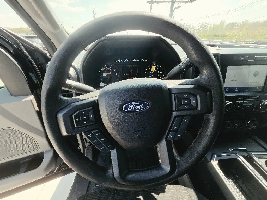 Used 2020 Ford F150 XL w/ Equipment Group 101A Mid RWD image 27