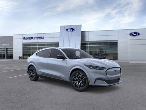 New 2025 Ford Mustang Mach-E Premium image 32