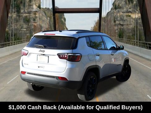 New 2026 Jeep Compass Latitude image 5