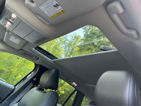 Used 2025 MAZDA CX-50 2.5 Hybrid w/ Premium Plus Pkg AWD/4WD image 28