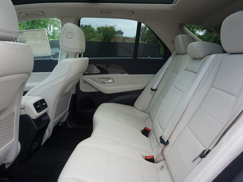 Certified 2026 Mercedes-Benz GLE 350 4MATIC image 13