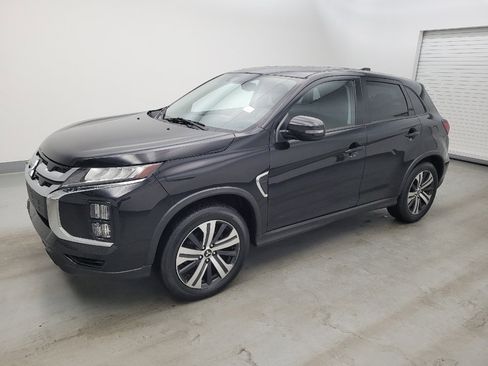 Used 2020 Mitsubishi Outlander Sport SE AWD/4WD image 2