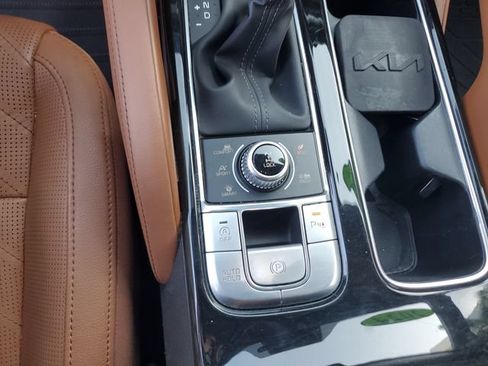 Certified 2024 Kia Telluride EX X-Line AWD/4WD image 25