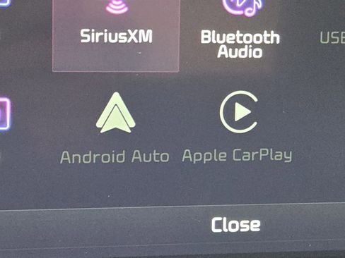 Used 2022 Kia Carnival SX image 5