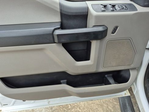 Used 2018 Ford F250 XL w/ Power Equipment Group image 13