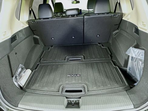 New 2026 Nissan Rogue Platinum w/ Tech Package image 35