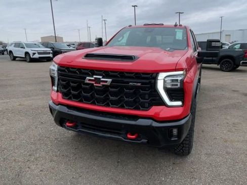 New 2026 Chevrolet Silverado 2500 ZR2 image 5