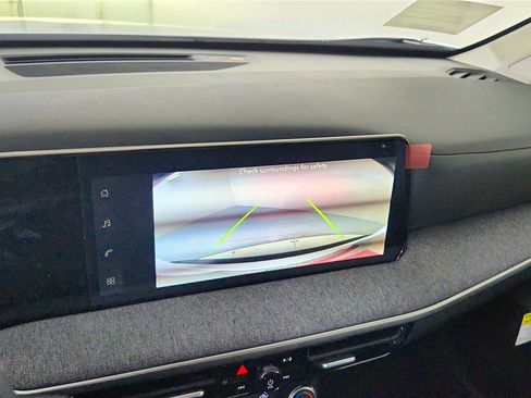 New 2026 Nissan Kicks S image 43