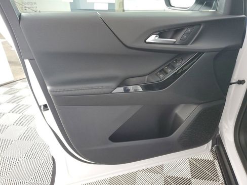 New 2026 Chevrolet Equinox LT image 26