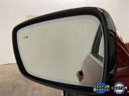 Used 2024 Buick Enclave Premium image 94