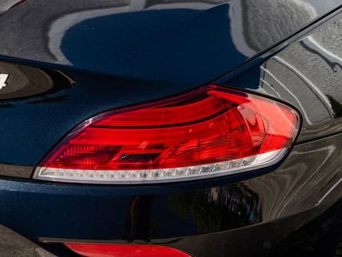 Used 2012 BMW Z4 sDrive35is image 68