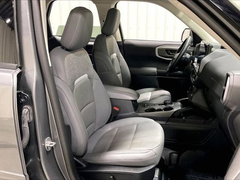 Used 2025 Ford Bronco Sport Badlands image 7