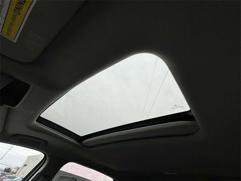 Used 2020 Acura MDX SH-AWD image 34