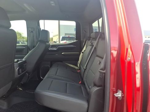 Used 2025 Chevrolet Silverado 1500 LTZ w/ Technology Package AWD/4WD image 9