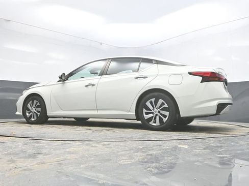 Used 2021 Nissan Altima 2.5 S image 27