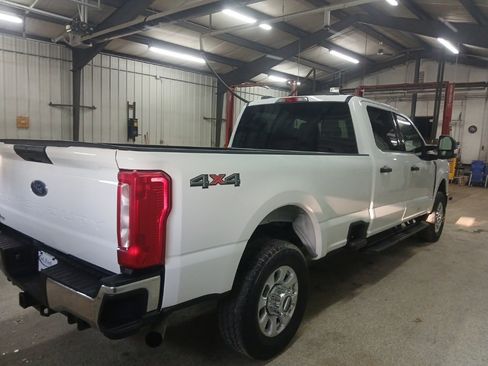 Certified 2024 Ford F250 XLT image 26