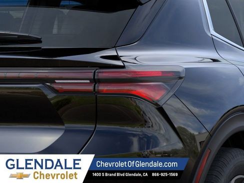 New 2026 Chevrolet Equinox EV LT FWD image 11