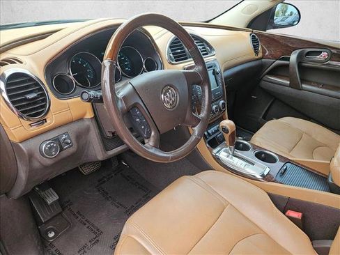 Used 2017 Buick Enclave Leather w/ Enclave Tuscan Edition FWD image 9