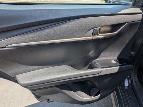 Used 2025 Toyota Camry SE FWD image 25