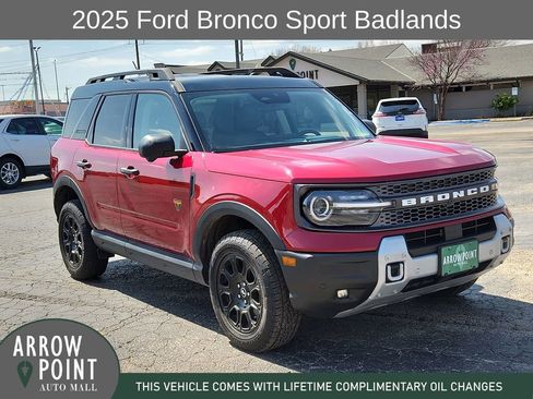 Used 2025 Ford Bronco Sport Badlands AWD/4WD image 1