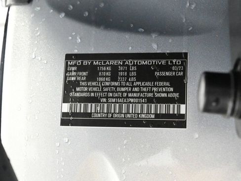 Used 2023 McLaren Artura image 30