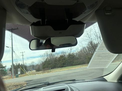 Used 2017 Ford Escape SE w/ Equipment Group 201A image 31