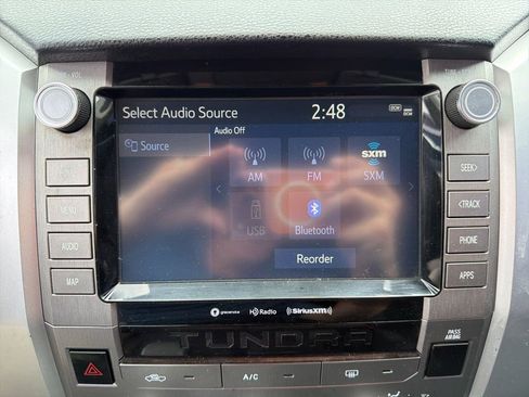 Used 2020 Toyota Tundra SR5 w/ SR5 Upgrade Package AWD/4WD image 33