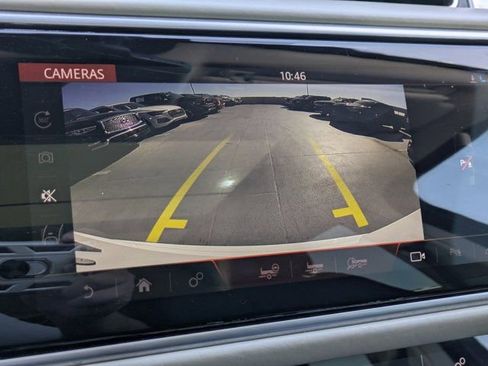 Used 2018 Land Rover Range Rover Supercharged image 16