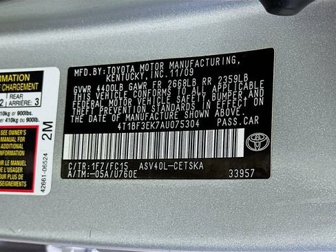 Used 2010 Toyota Camry SE FWD image 32
