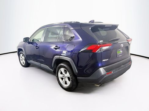 Used 2020 Toyota RAV4 XLE FWD image 5