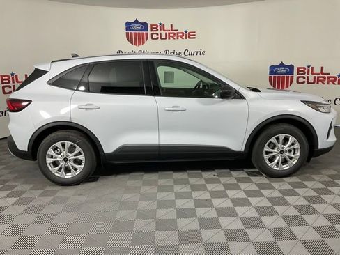 New 2025 Ford Escape Active image 2