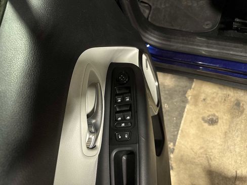 Used 2021 Jeep Renegade Limited w/ Sun & Sound Group image 23