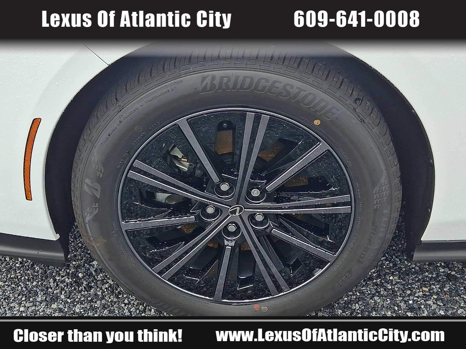New 2026 Lexus ES 500e AWD/4WD image 6
