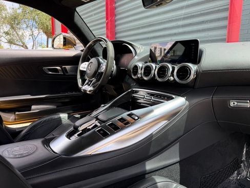 Used 2020 Mercedes-Benz AMG GT C image 42