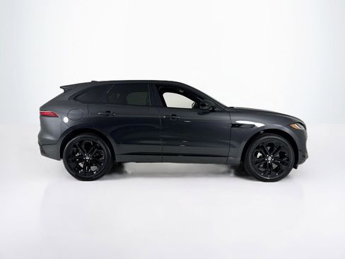 Used 2025 Jaguar F-PACE R-Dynamic S image 6