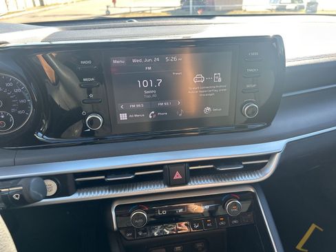 Used 2021 Kia K5 LXS image 12