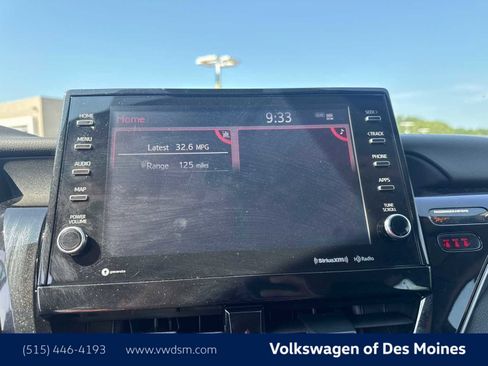 Used 2022 Toyota Camry XSE image 17